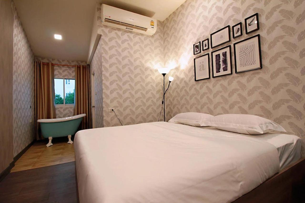 R 17 Living Hotel Bangkok Kültér fotó