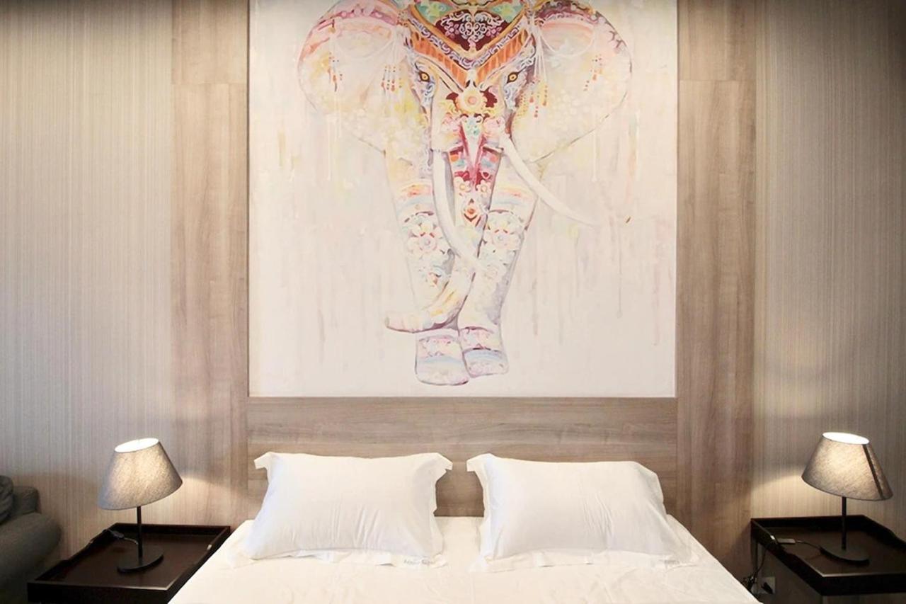 R 17 Living Hotel Bangkok Kültér fotó